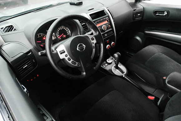 Nissan X-Trail SE High, 2011 года, пробег 171000 км