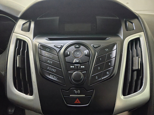 Ford Focus SYNC Edition, 2011 года, пробег 240456 км
