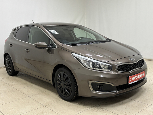 Kia Ceed Premium, 2015 года, пробег 111207 км