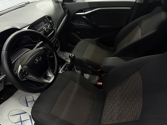 Lada (ВАЗ) Vesta Comfort, 2018 года, пробег 105313 км