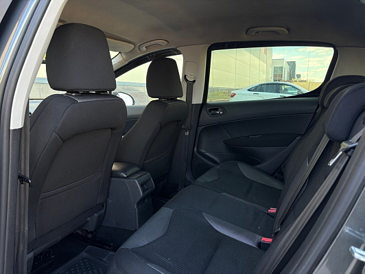 Peugeot 308 Premium, 2010 года, пробег 152170 км