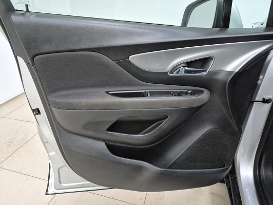 Opel Mokka Essentia, 2014 года, пробег 230024 км