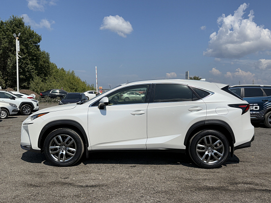 Lexus NX Luxury, 2015 года, пробег 100658 км