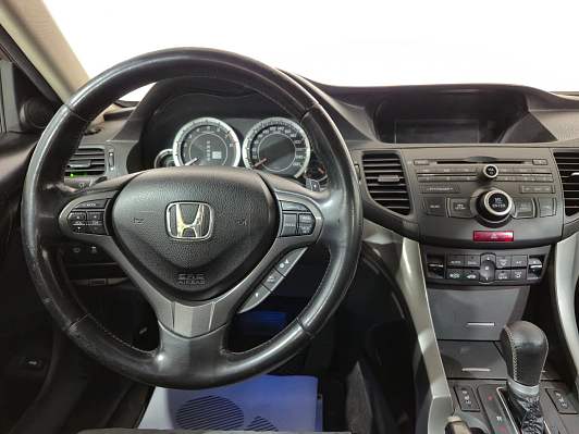 Honda Accord, 2011 года, пробег 316866 км