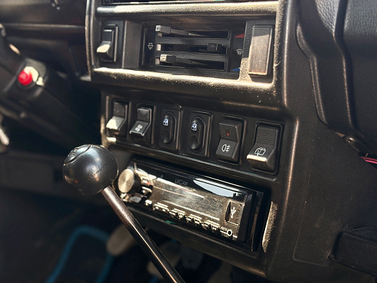 Lada (ВАЗ) 2121 (4x4), 2011 года, пробег 129591 км