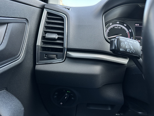 Skoda Karoq Ambition, 2020 года, пробег 69039 км