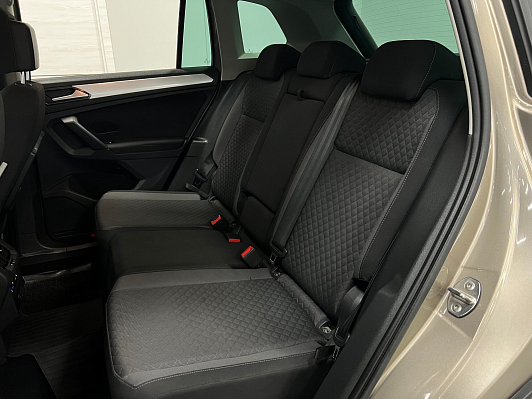 Volkswagen Tiguan, 2018 года, пробег 124000 км