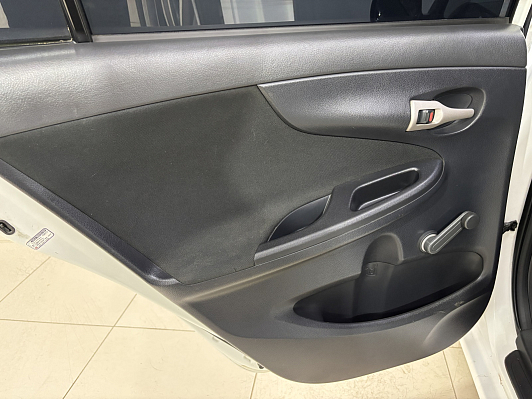 Toyota Corolla, 2009 года, пробег 208848 км