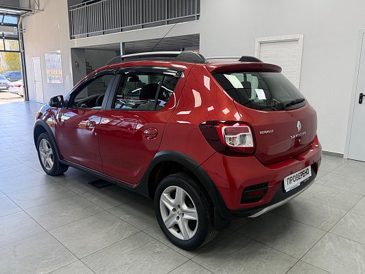 Renault Sandero Confort, 2016 года, пробег 87000 км