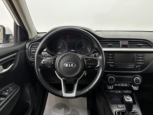 Kia Rio Luxe, 2017 года, пробег 202208 км