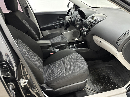 Kia Ceed Комфорт, 2008 года, пробег 246342 км