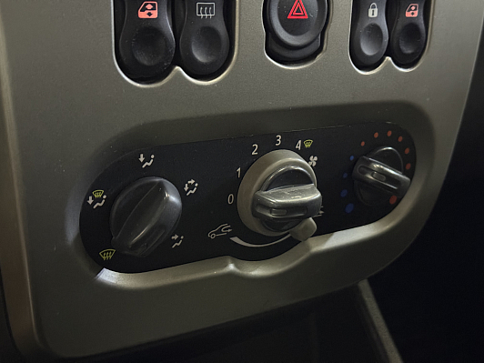 Renault Sandero Expression, 2011 года, пробег 188302 км