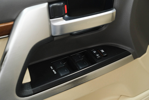 Toyota Land Cruiser, 2016 года, пробег 235278 км