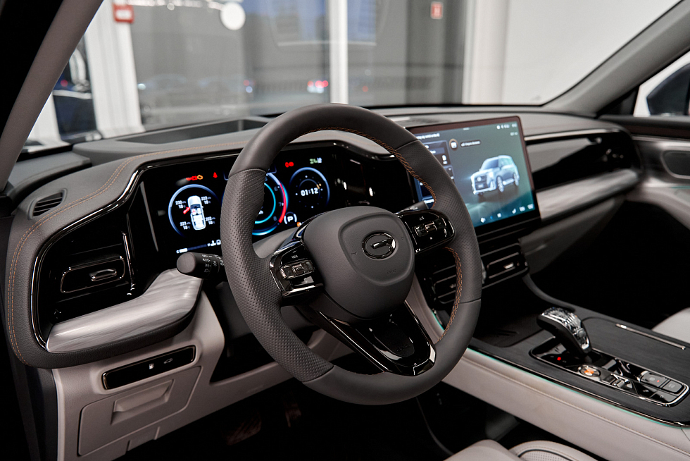 GAC GS8 GL, серебряный