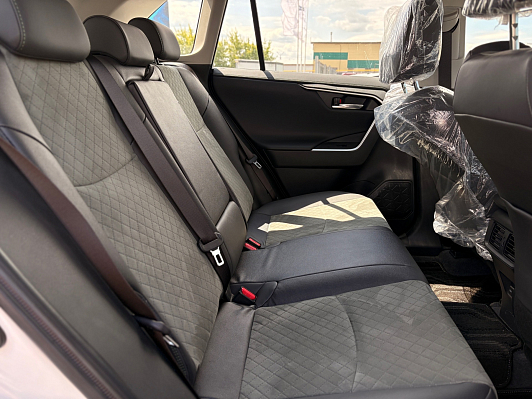 Toyota RAV4 Adventure Plus, 2024 года, пробег 45 км