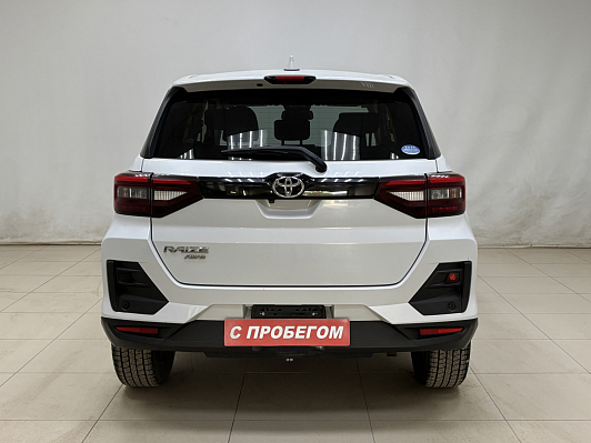 Toyota Raize, 2020 года, пробег 116000 км