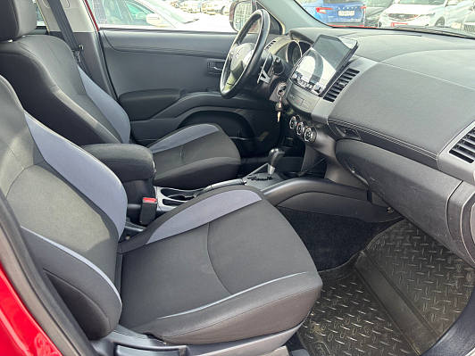 Mitsubishi Outlander Instyle, 2010 года, пробег 159500 км