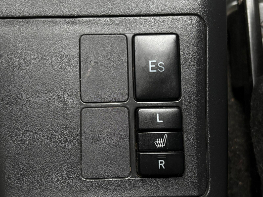 Toyota Yaris Сол, 2008 года, пробег 127615 км