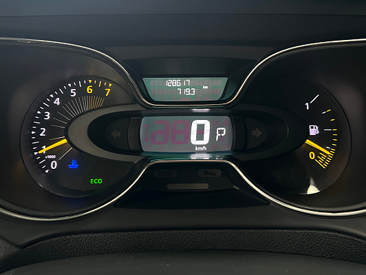 Renault Kaptur Play, 2016 года, пробег 128000 км