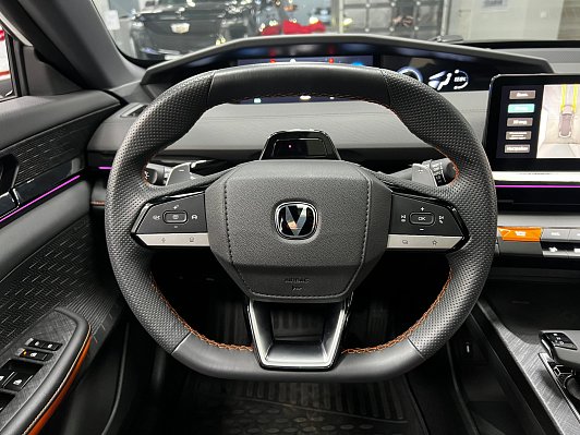 Changan UNI-V Техно, 2024 года, пробег 30000 км