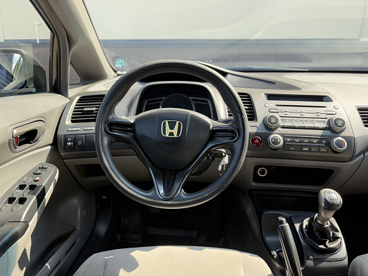 Honda Civic, 2008 года, пробег 338700 км