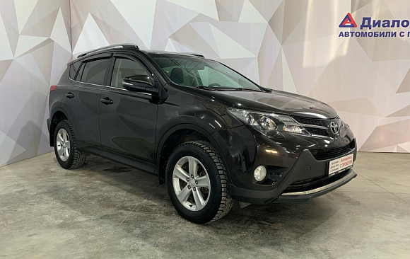 Toyota RAV4, 2014 года, пробег 110000 км