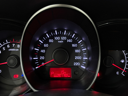 Kia Rio Comfort, 2015 года, пробег 261162 км