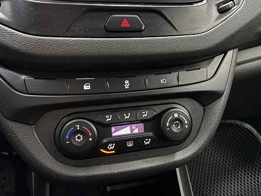 Lada (ВАЗ) Vesta Classic Start (2018-2019), 2016 года, пробег 86695 км