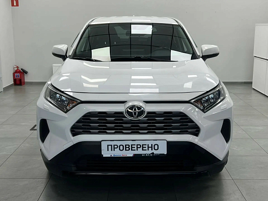 Toyota RAV4 Стандарт, 2020 года, пробег 110000 км