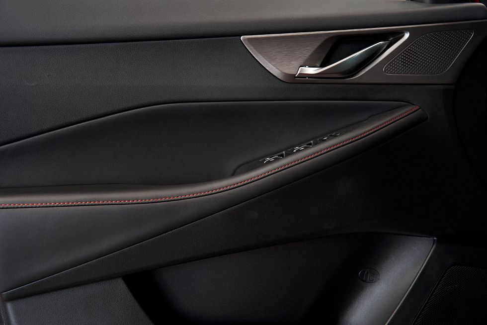 Changan CS35 Plus Техно, красный
