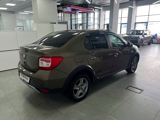 Renault Logan Stepway Drive, 2020 года, пробег 141000 км