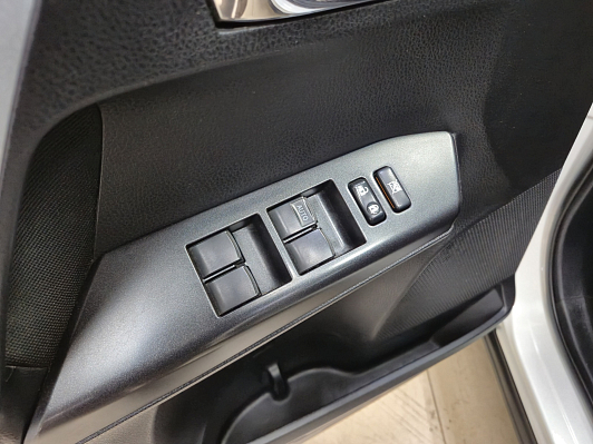 Toyota RAV4, 2016 года, пробег 140132 км