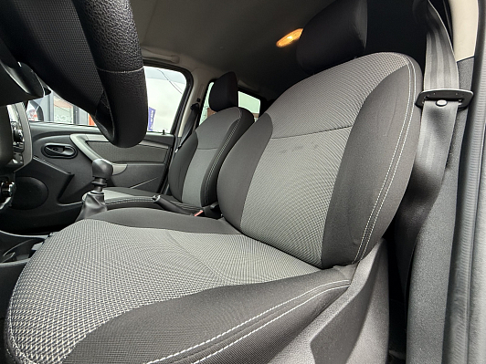 Renault Duster Expression, 2017 года, пробег 95000 км