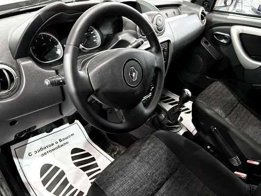 Renault Duster Expression, 2014 года, пробег 206000 км