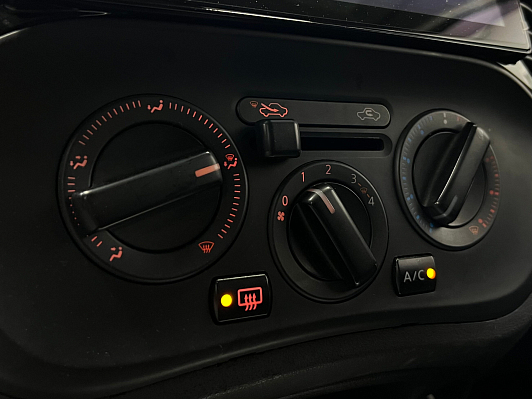 Nissan Juke XE, 2013 года, пробег 120158 км