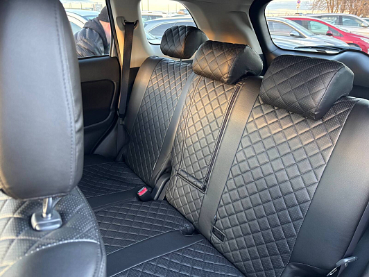 Mitsubishi Outlander Intense+, 2019 года, пробег 103700 км