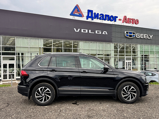 Volkswagen Tiguan CONNECT, 2018 года, пробег 163100 км