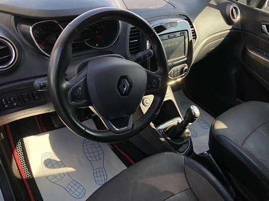 Renault Kaptur Extreme, 2019 года, пробег 118400 км