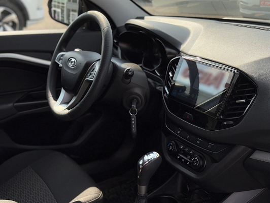 Lada (ВАЗ) Vesta Comfort, 2021 года, пробег 60000 км