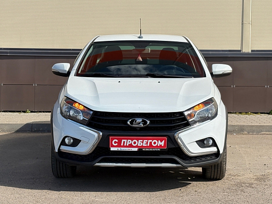 Lada (ВАЗ) Vesta Luxe Multimedia (2019-2021), 2018 года, пробег 152411 км