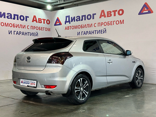 Kia Ceed Comfort, 2011 года, пробег 111000 км