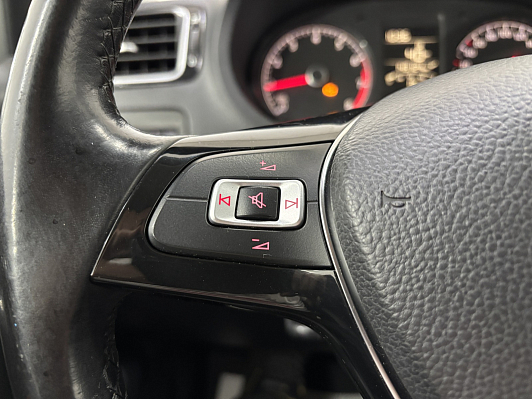 Volkswagen Polo Life, 2017 года, пробег 143025 км