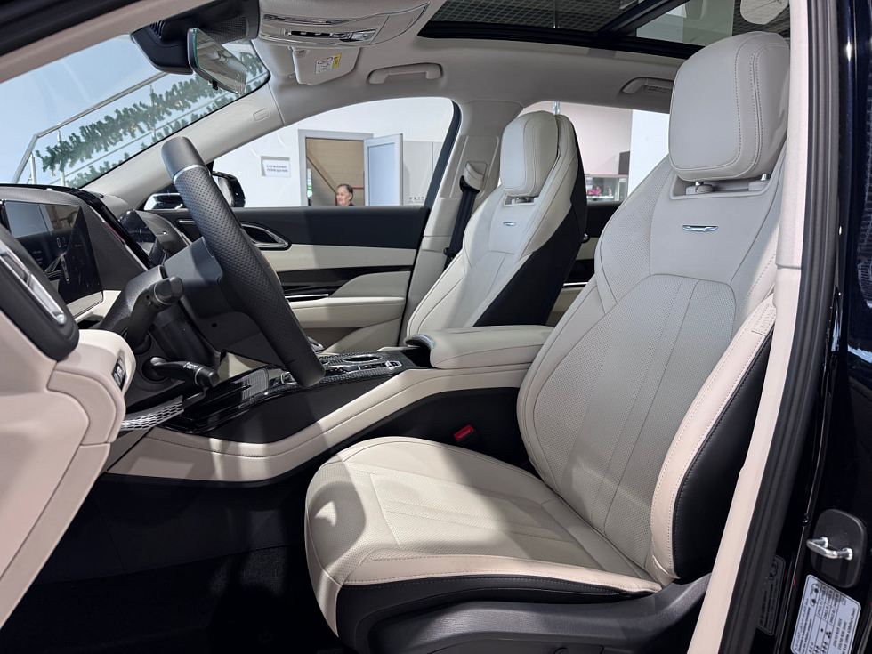 Hongqi HS3 Комфорт, черный