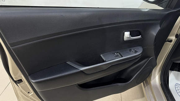 Kia Rio Comfort, 2013 года, пробег 190708 км