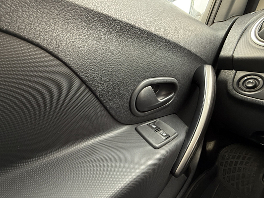 Renault Sandero Privilege, 2016 года, пробег 116000 км