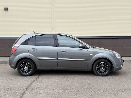 Kia Rio Luxe, 2011 года, пробег 222435 км
