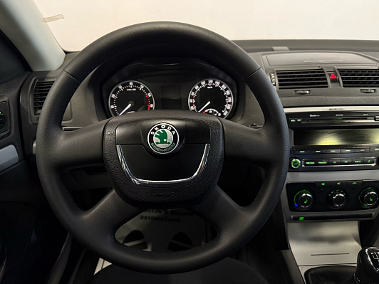 Skoda Octavia Active, 2012 года, пробег 197629 км