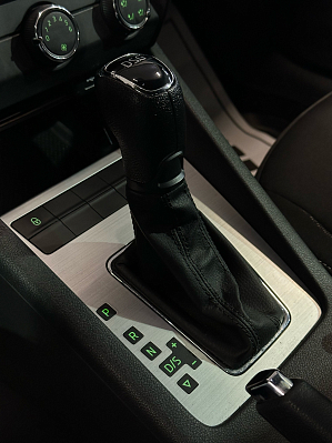 Skoda Octavia Ambition, 2019 года, пробег 123067 км