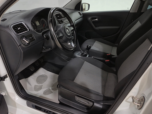 Volkswagen Polo, 2014 года, пробег 249659 км