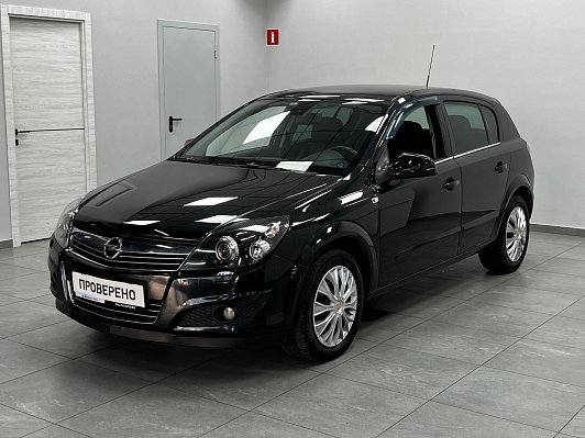 Opel Astra, 2011 года, пробег 135363 км